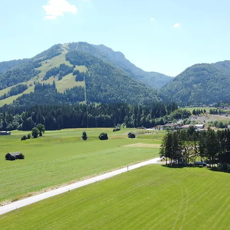 Patricia By Interhome * ケセン